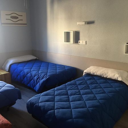 Hostal Rosales Aranda de Duero Zewnętrze zdjęcie