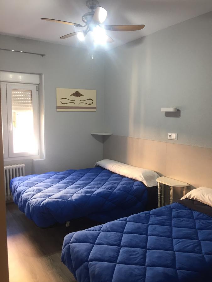 Hostal Rosales Aranda de Duero Zewnętrze zdjęcie